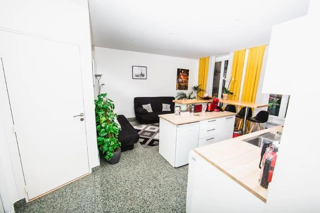 Flat App Entier N106 F3 Lejlighed Paris