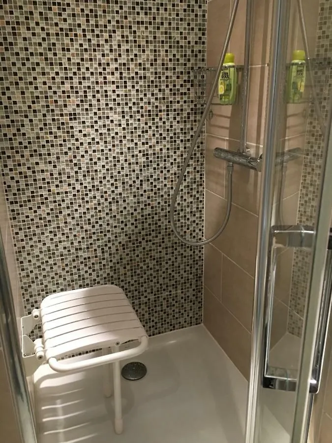 Flat App Entier N106 F3 Apartmán